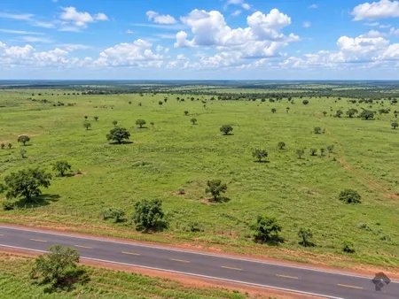 Fazenda em Zona Rural