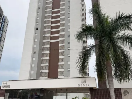 Apartamento em Jardim dos Estados