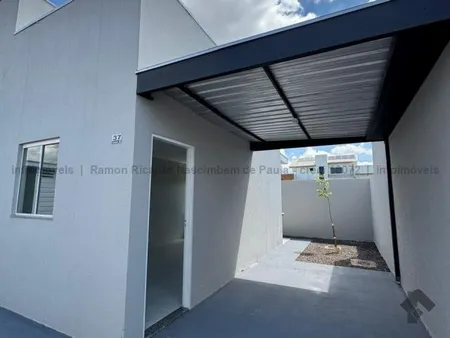 Casa de Vila em Bela Laguna