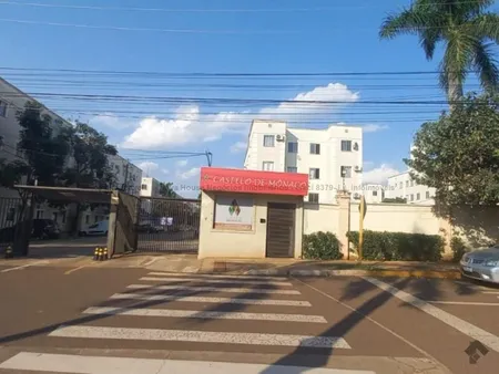 Apartamento em Pioneiros