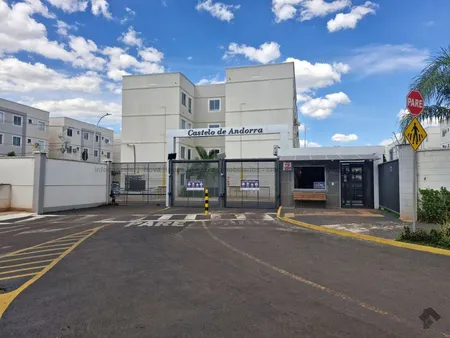 Apartamento em Pioneiros