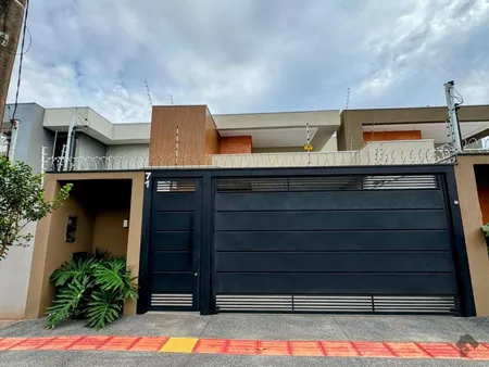 Casa-Térrea em Rita Vieira