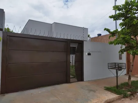 Casa-Térrea em Coronel Antonino