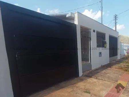 Casa-Térrea em Coophavila II
