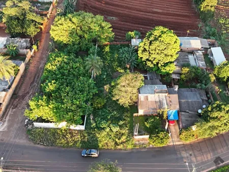 Terreno em Vila Neuza