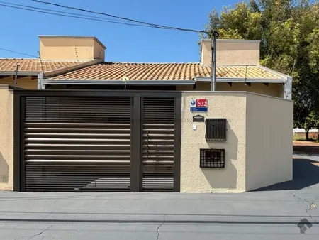 Casa-Térrea em Vila Piratininga