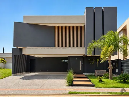 Sobrado-Condomínio em Pq. Residencial Damha IV