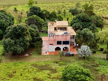 Fazenda em Zona Rural