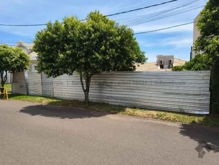 Terreno em Jardim Veraneio