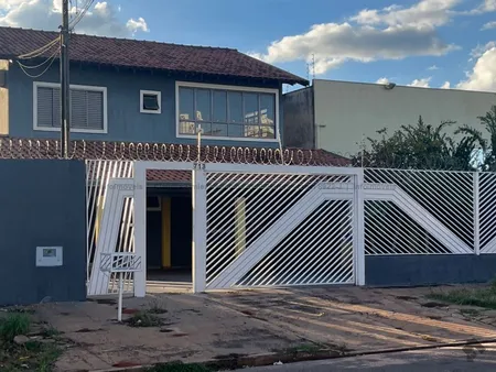 Sobrado em Mata do Segredo