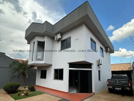 Sobrado em São Francisco