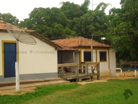 Fazenda em Zona Rural
