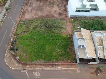 Terreno em Jardim Mansur