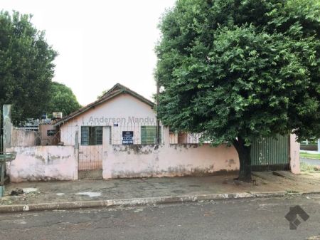 Casa-Térrea em Jardim Nhanhá