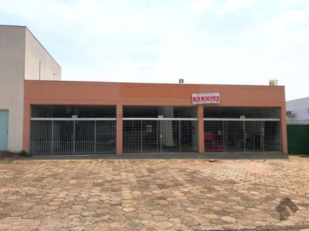 Sala / Salão / Loja em Guanandi