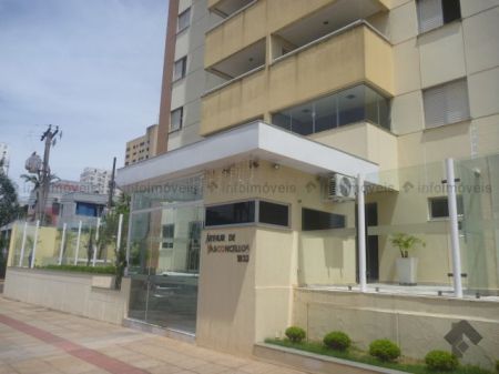 Apartamento em Jardim dos Estados