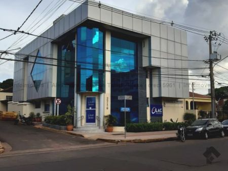 Sala / Salão / Loja em Centro