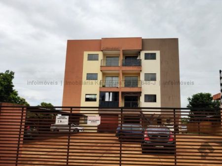 Apartamento em Jardim Guarany