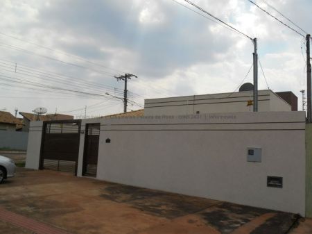 Casa-Térrea em Jacy