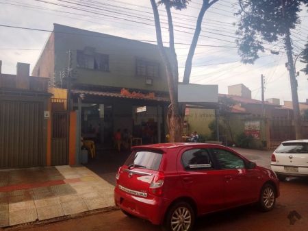 Casa Comercial em Vila Maxweel