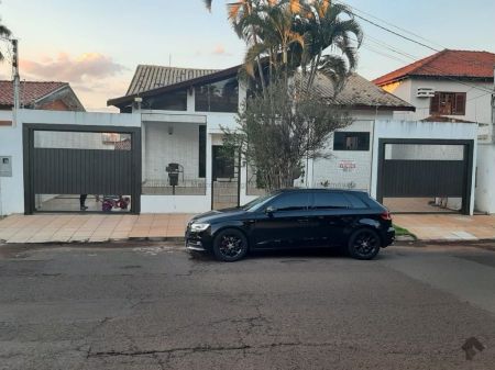 Casa-Térrea em Jardim São Bento