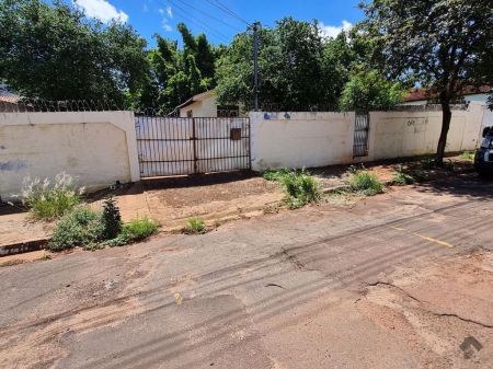 Casa-Térrea em Amambaí