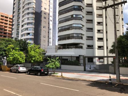 Apartamento em Centro