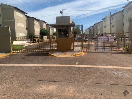 Apartamento em Iracy Coelho