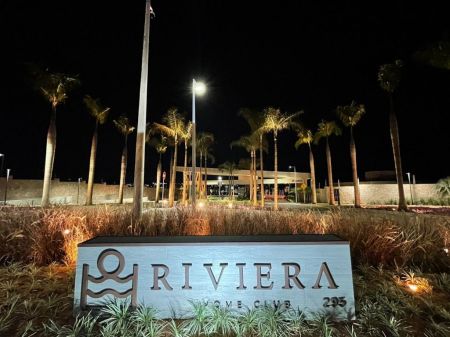 Terreno-Condomínio em Riviera Home Club
