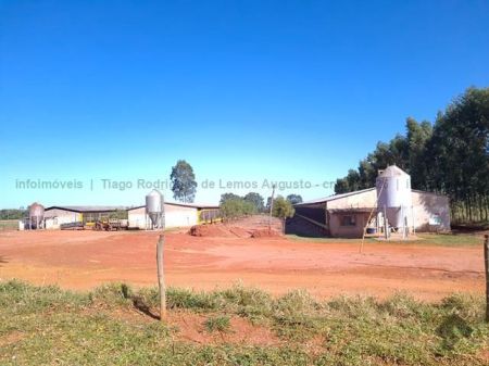 Fazenda em Zona Rural