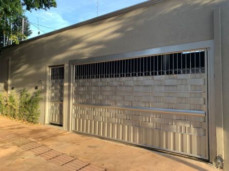 Casa-Térrea em Pq. Res. Maria Aparecida Pedrossian