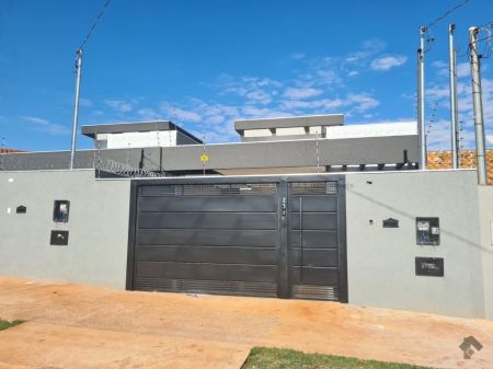 Casa-Térrea em Rita Vieira