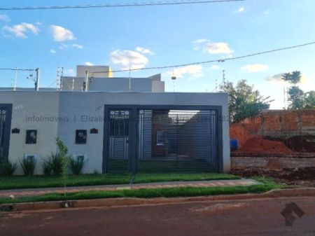 Casa-Térrea em Jardim Seminário