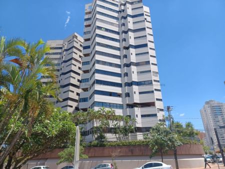 Apartamento em Jardim dos Estados
