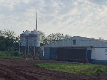Chácara em Zona Rural