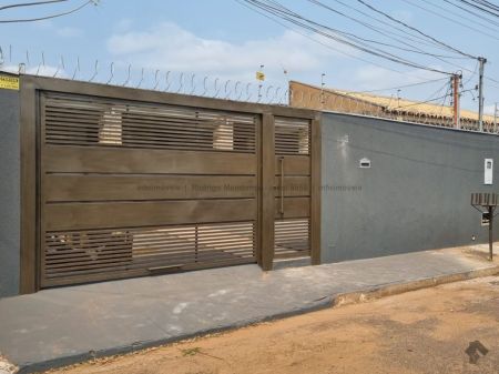 Casa-Térrea em Maria Aparecida Pedrossian