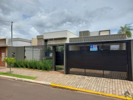 Casa-Térrea em Rita Vieira