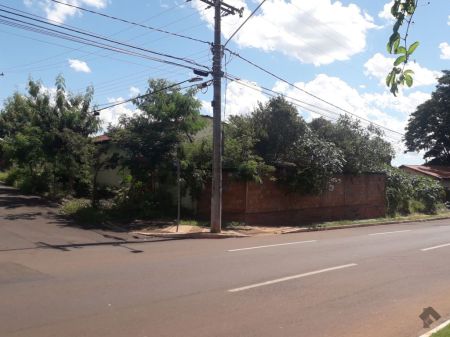 Casa-Térrea em Residencial Sírio Libanês I