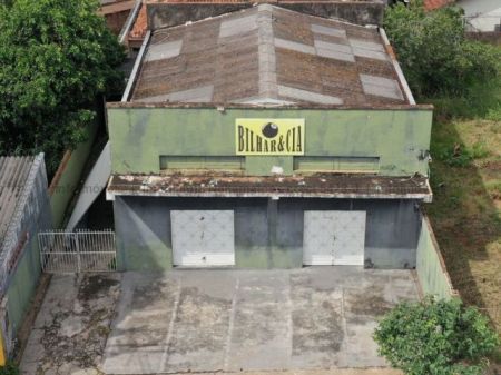 Casa Comercial em Vila Planalto