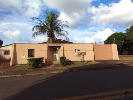 Casa-Térrea em Coronel Antonino