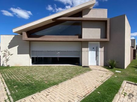 Casa-Térrea-Condomínio em Tiradentes