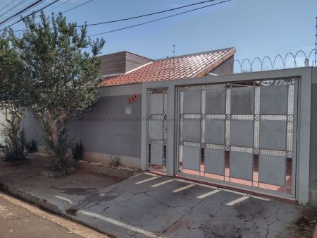 Casa-Térrea em Jardim Alto São Francisco