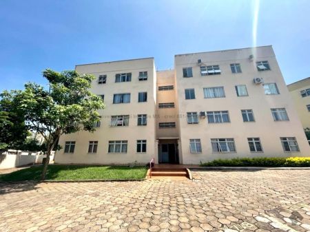 Apartamento em Vila Célia