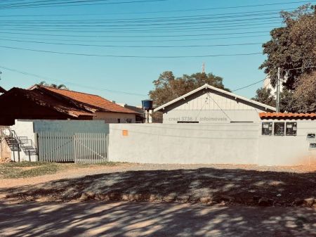 Casa-Térrea em Vila Donária