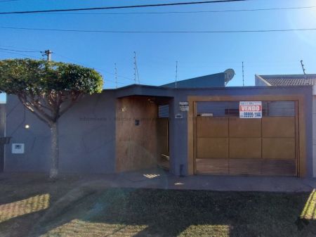 Casa-Térrea em Loteamento Guanandi II