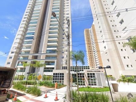 Apartamento em Royal Park