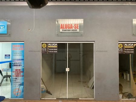 Sala / Salão / Loja em Centro