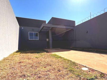 Casa-Térrea em Jardim Noroeste