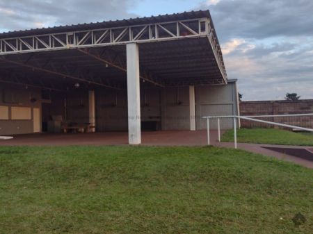 Área em Jardim Monte Alegre