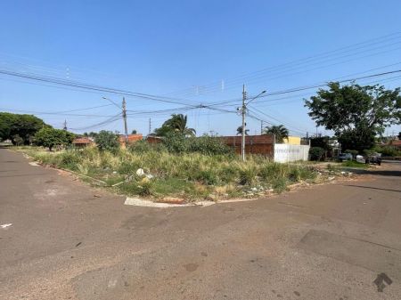 Terreno em Vila Marcos Roberto